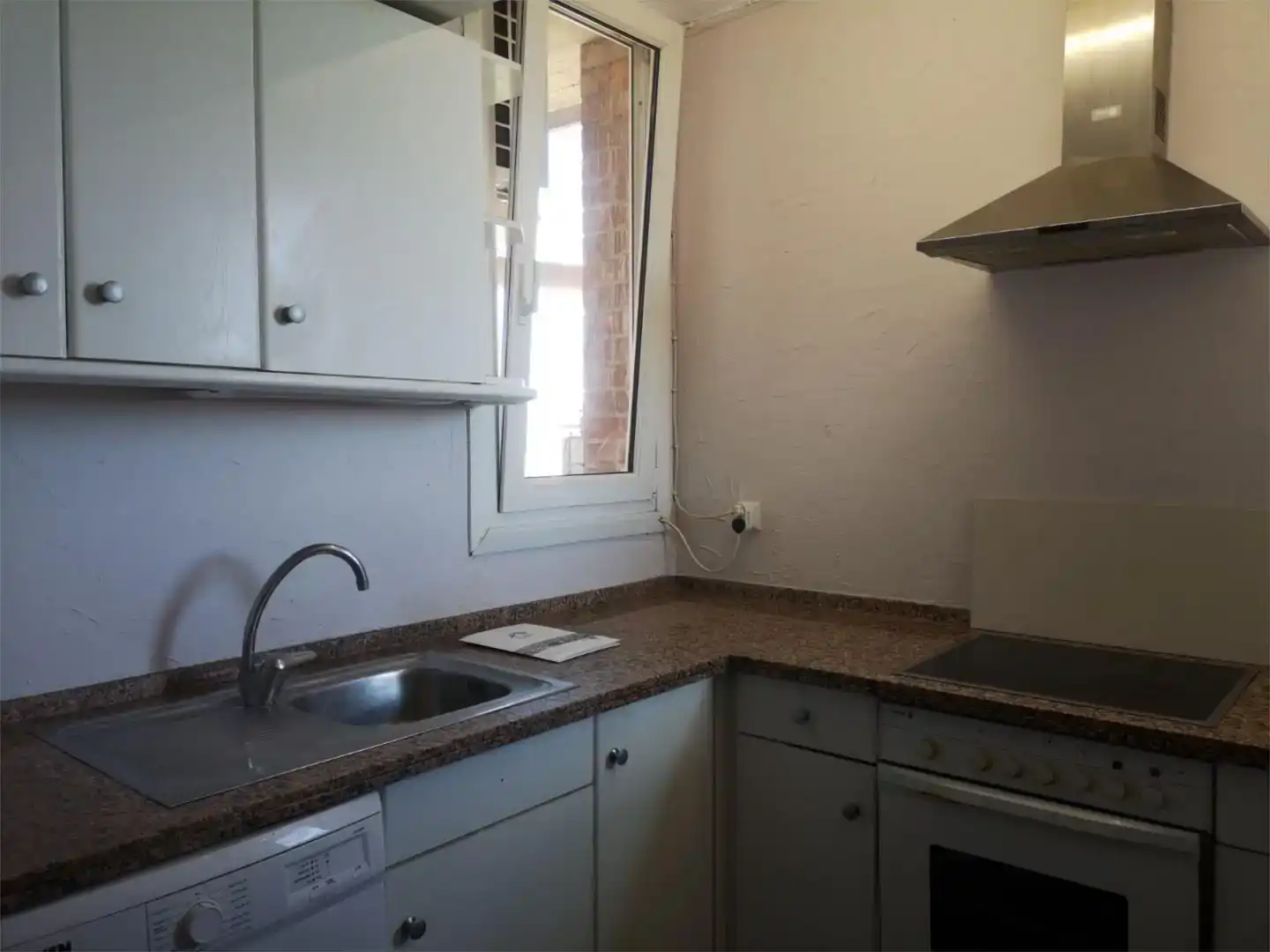 Kitchen of Flat for sale in Tudela  with Air Conditioner and Balcony