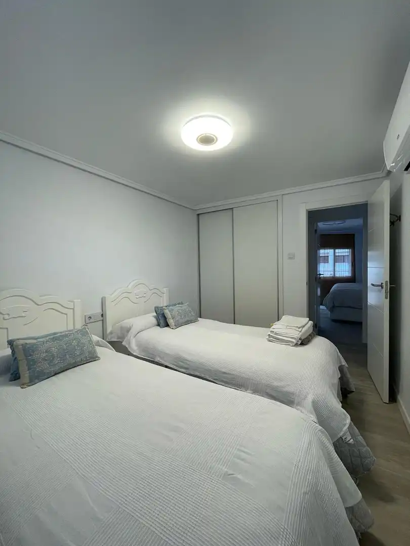 Dormitori de Pis en venda en Benicasim / Benicàssim amb Aire condicionat, Terrassa i Moblat