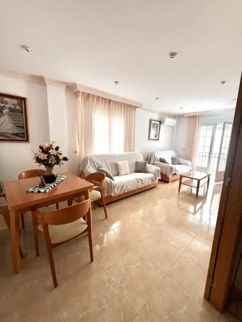 Sala de estar de Piso en venta en Ugíjar con Aire acondicionado, Trastero y Amueblado