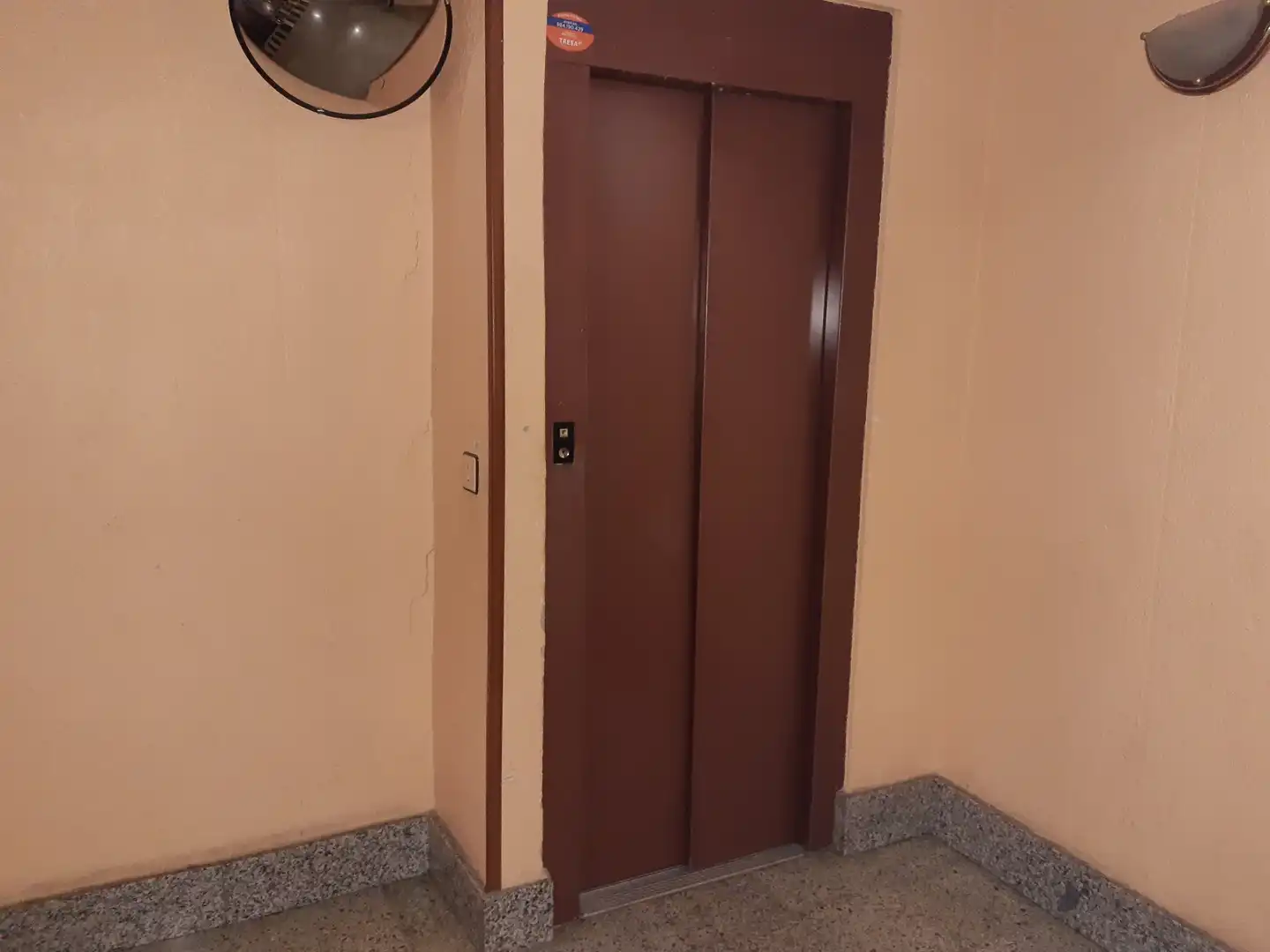Pis en venda en Gijón  amb Calefacció, Parquet i Moblat