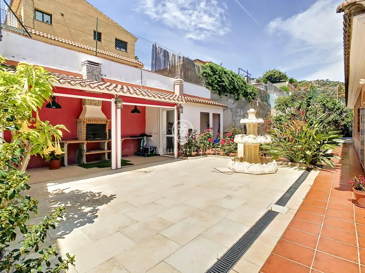 Terraza de Casa o chalet en venta en Badalona con Aire acondicionado, Calefacción y Jardín privado