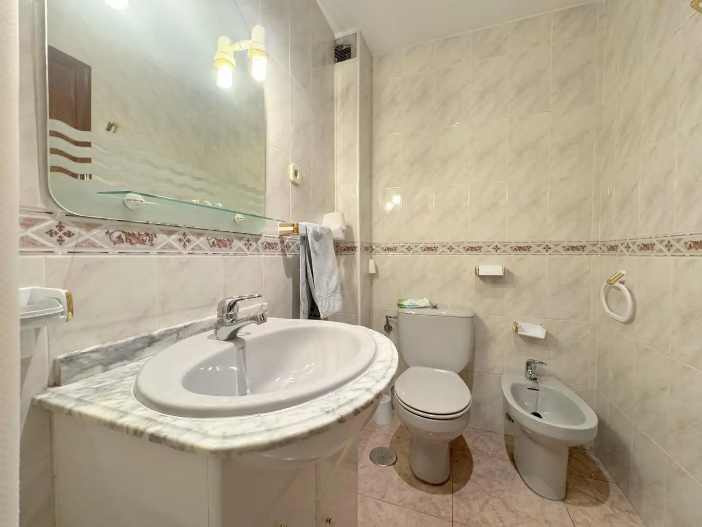 Baño de Casa o chalet en venta en Candeleda con Aire acondicionado, Calefacción y Terraza