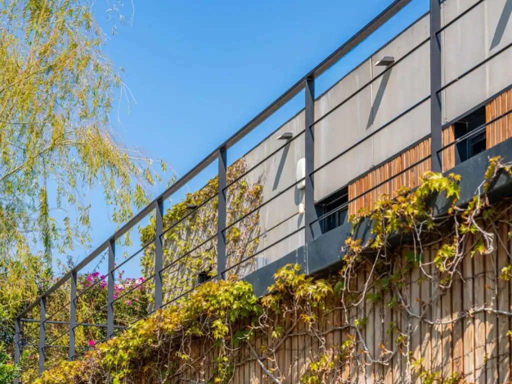 Vista exterior de Casa o xalet en venda en Sant Joan d'Alacant amb Aire condicionat, Terrassa i Piscina