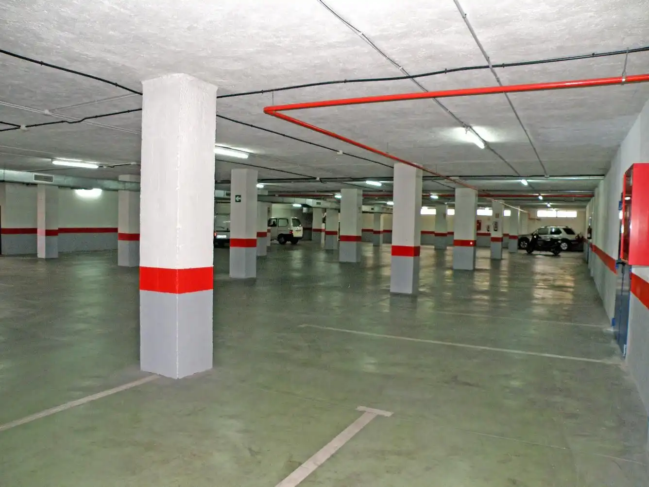 Parking de Oficina de alquiler en Coslada con Aire acondicionado y Trastero