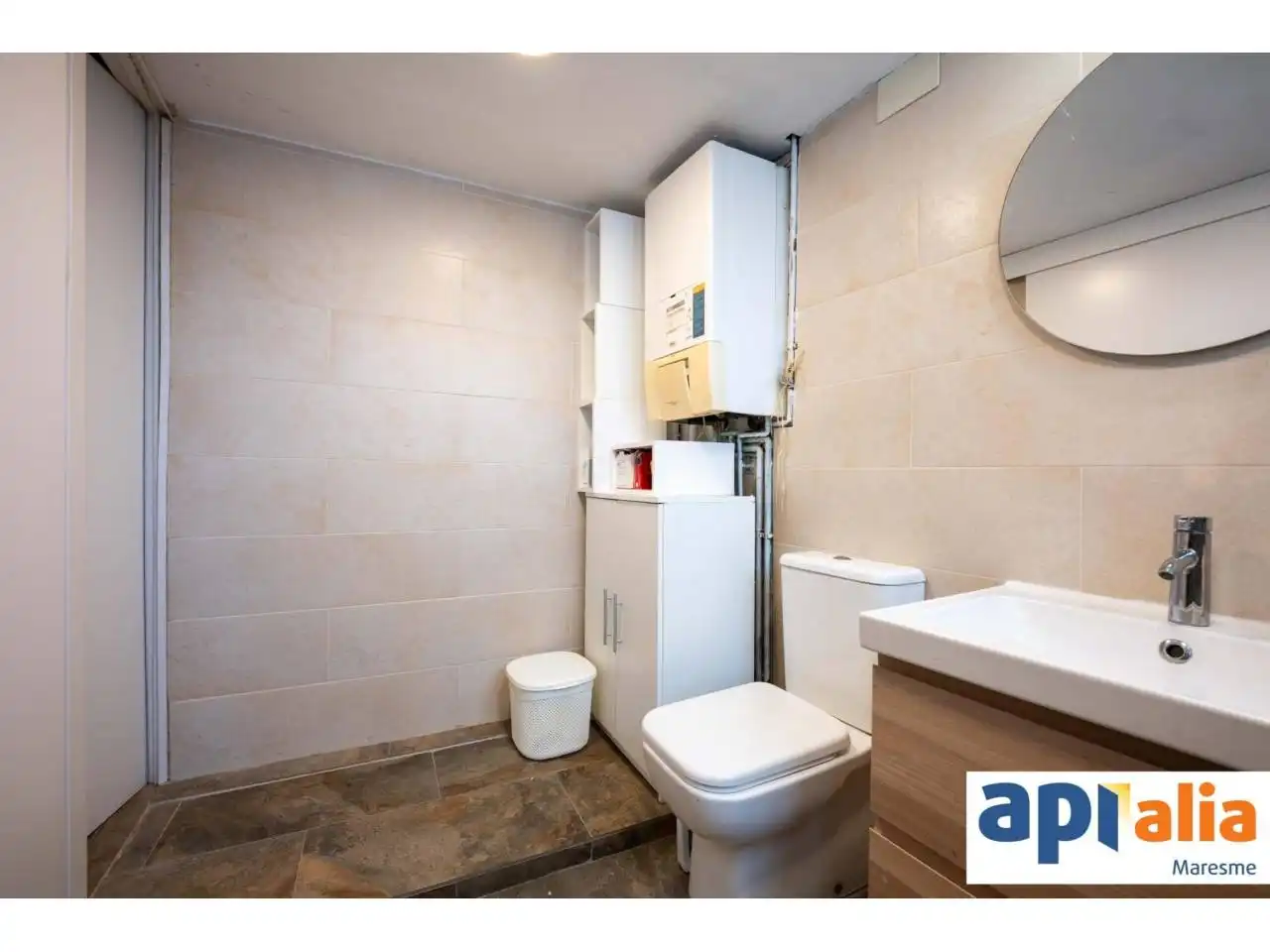 Casa amb piscina en venda a Calle Pirineos 16, imagen 18