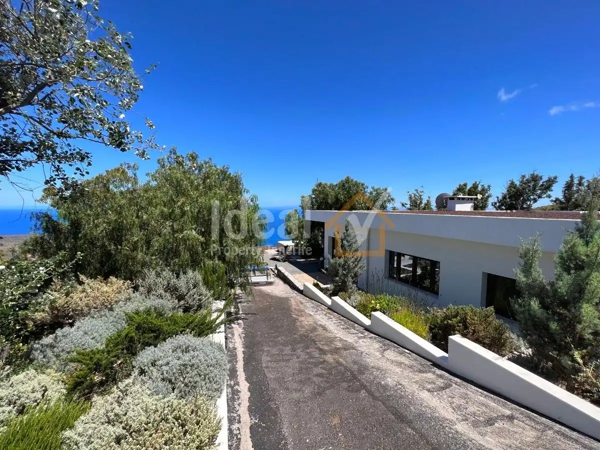 Exterior view of Houses for sale in Güímar  with Private garden, Terrace and Swimming Pool