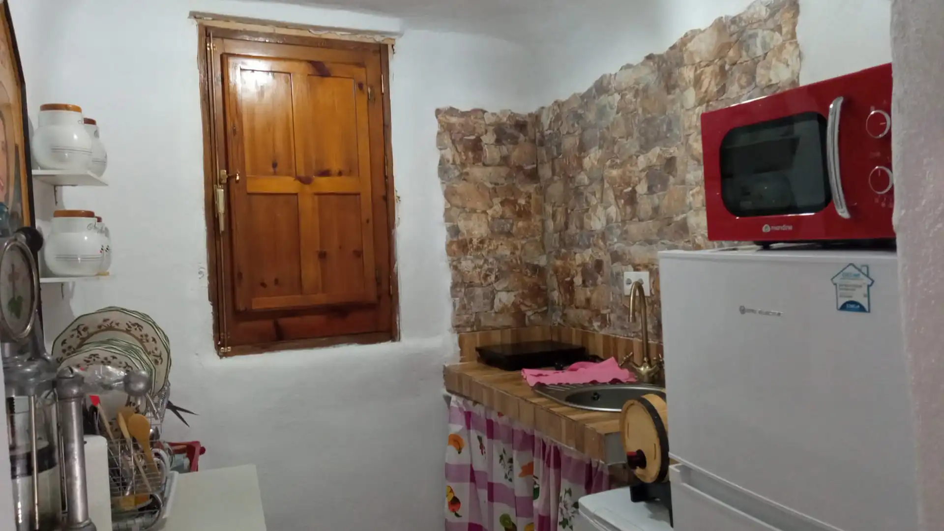 Cocina de Casa adosada de alquiler en Lanjarón con Amueblado