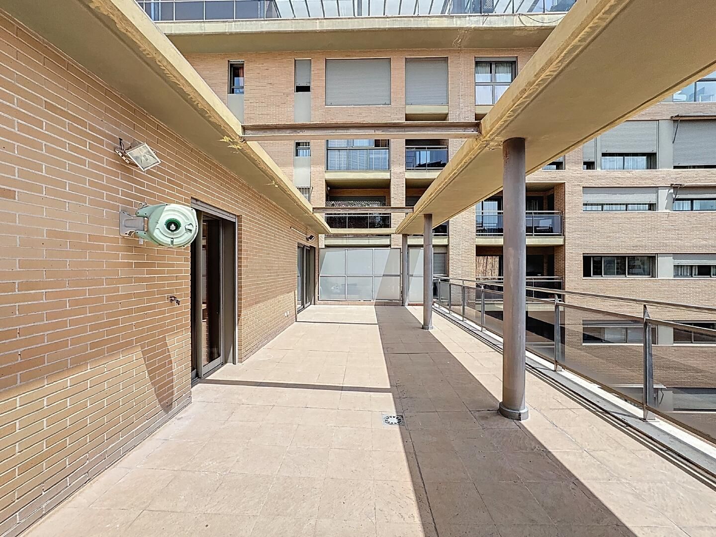 Terrace of Attic to rent in  Valencia Capital