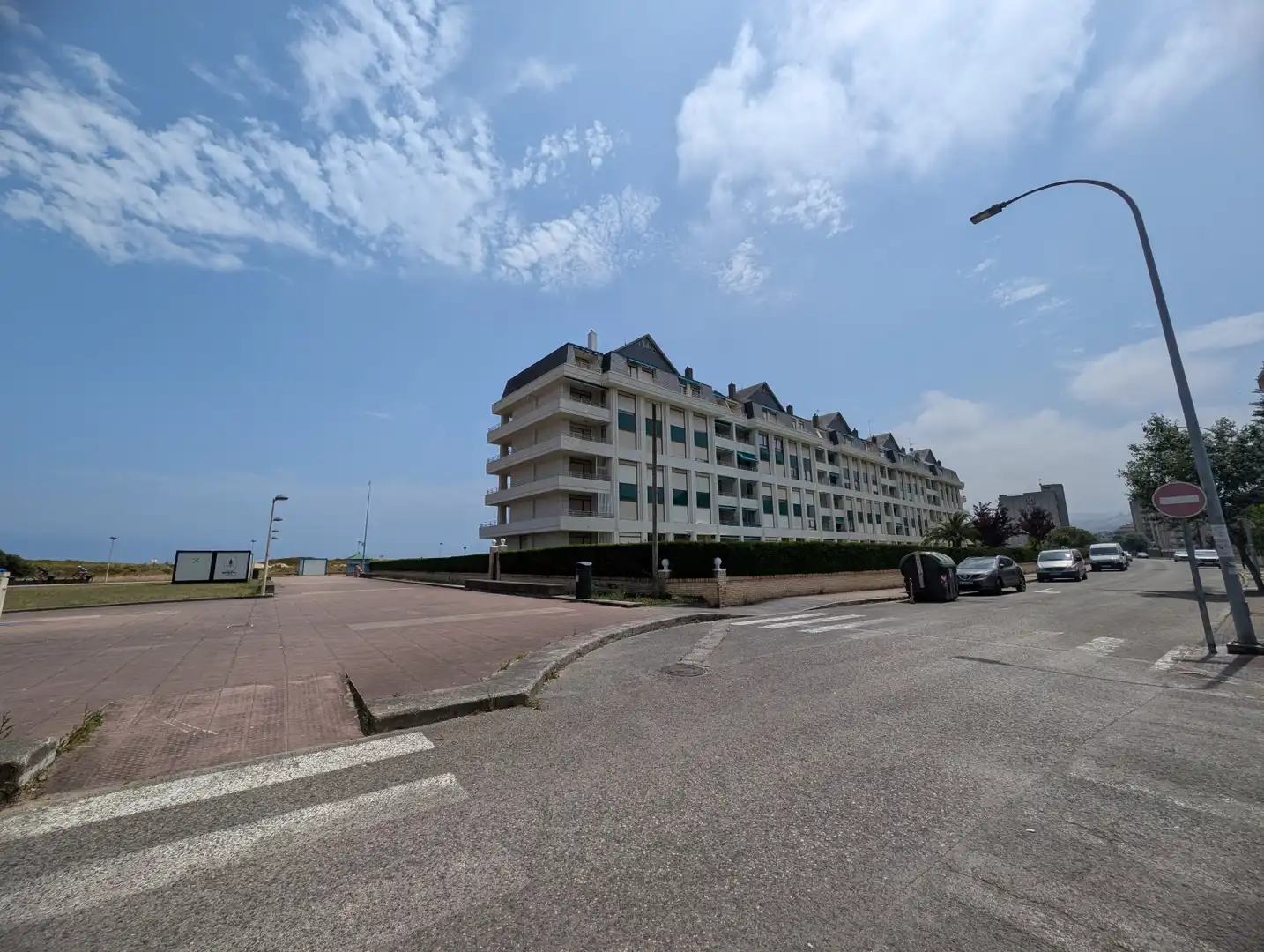 Flat for sale in Laredo - CALLE ENRIQUE MOWINCKEL- RCIA AMANECER, 84, Zona Playa