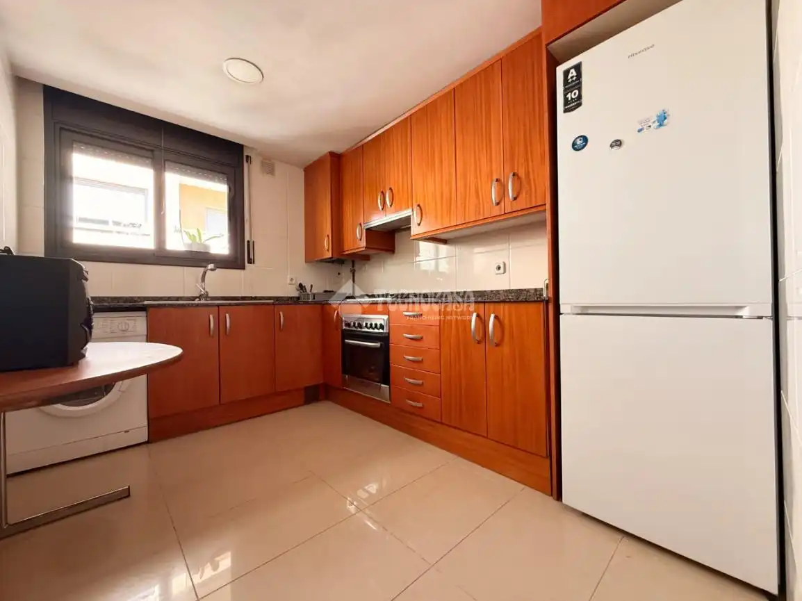 Kitchen of Flat for sale in Sant Boi de Llobregat  with Air Conditioner and Heating