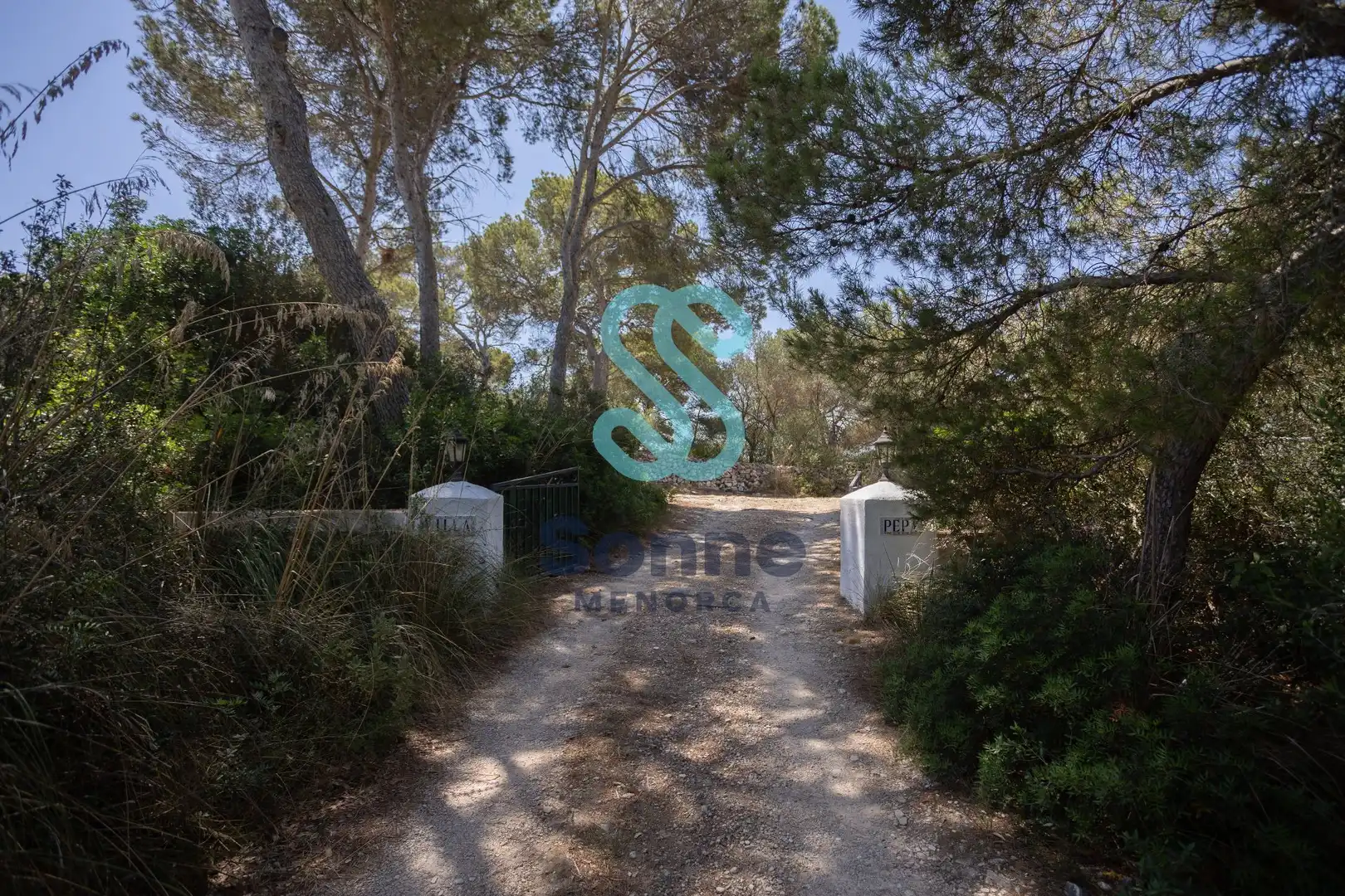 Houses for sale in De Sa Punta, 59, Cala Galdana