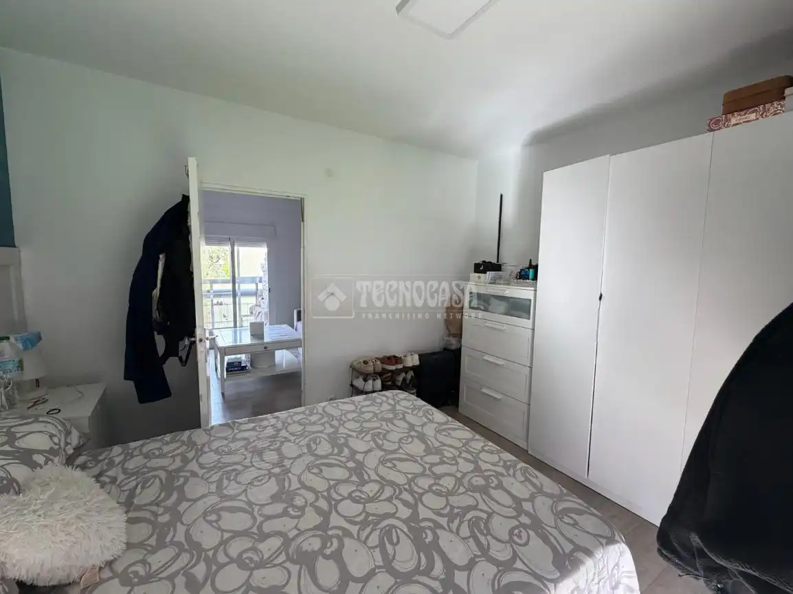 Habitación de Piso en venta en Madrid con Terraza