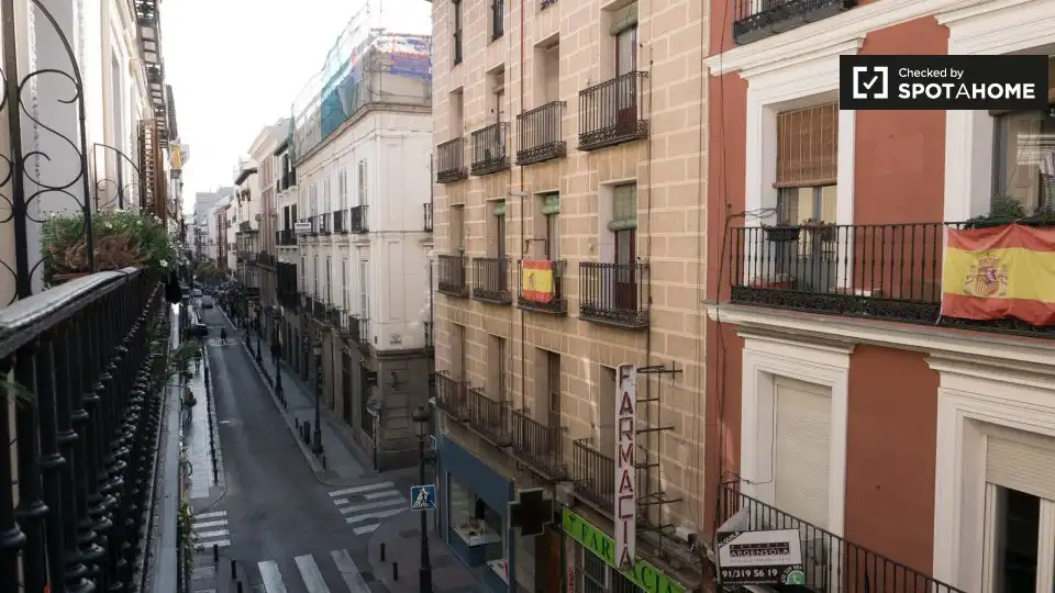 Room in Justicia - Chueca