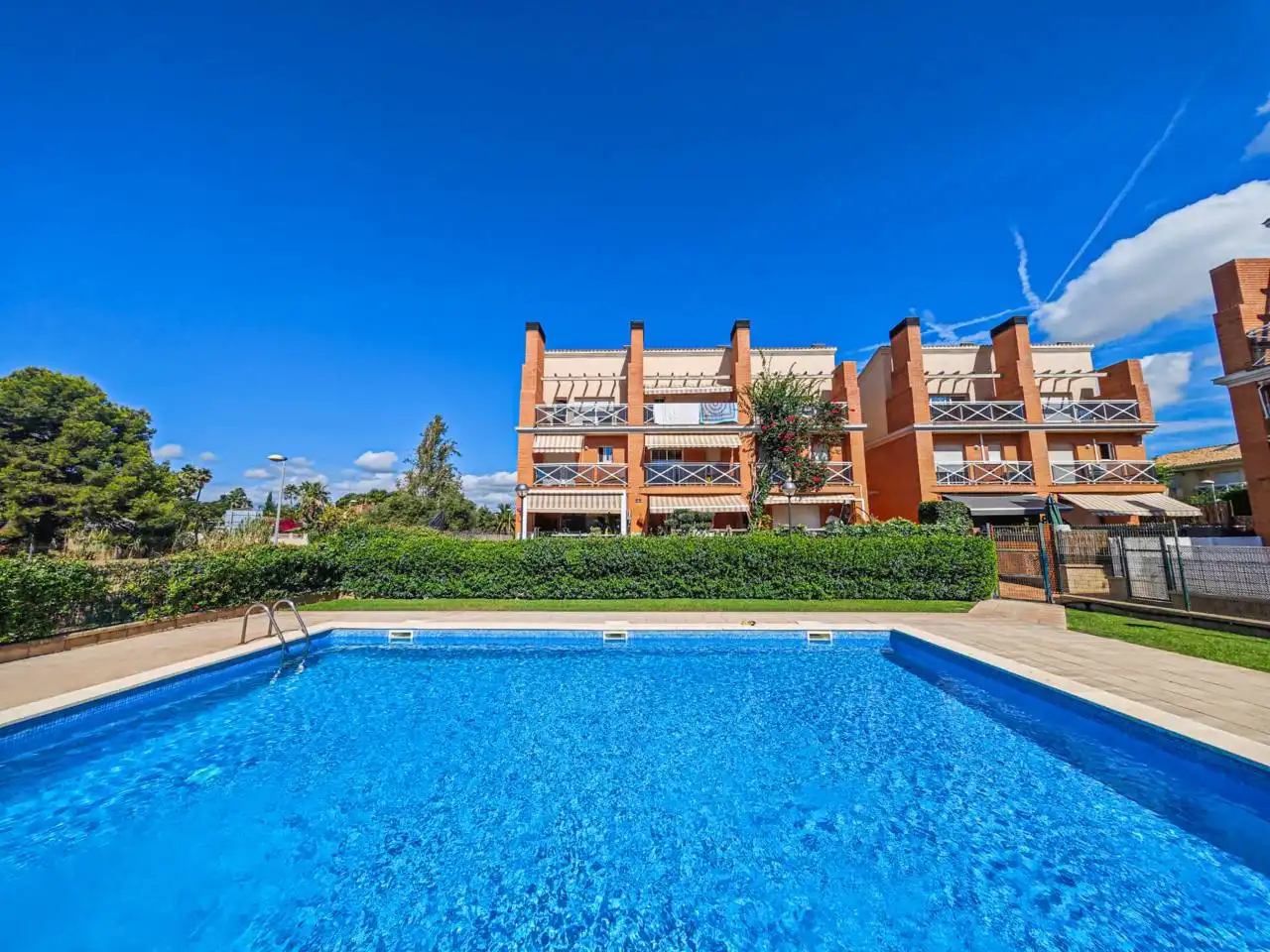 Vista exterior de Casa o chalet en venta en Cambrils con Calefacción, Terraza y Amueblado