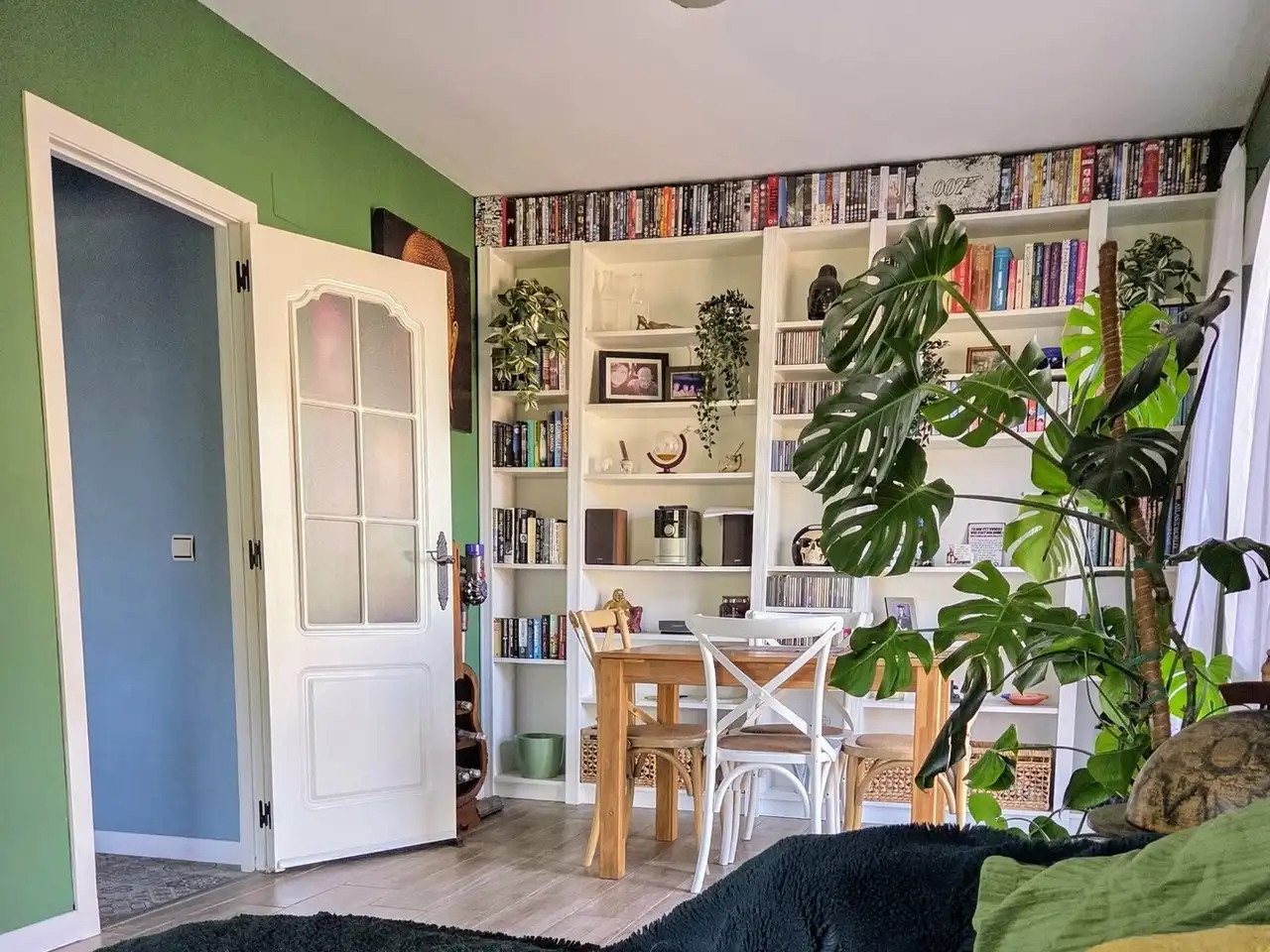 Sala d'estar de Apartament en venda en Manilva amb Terrassa i Piscina