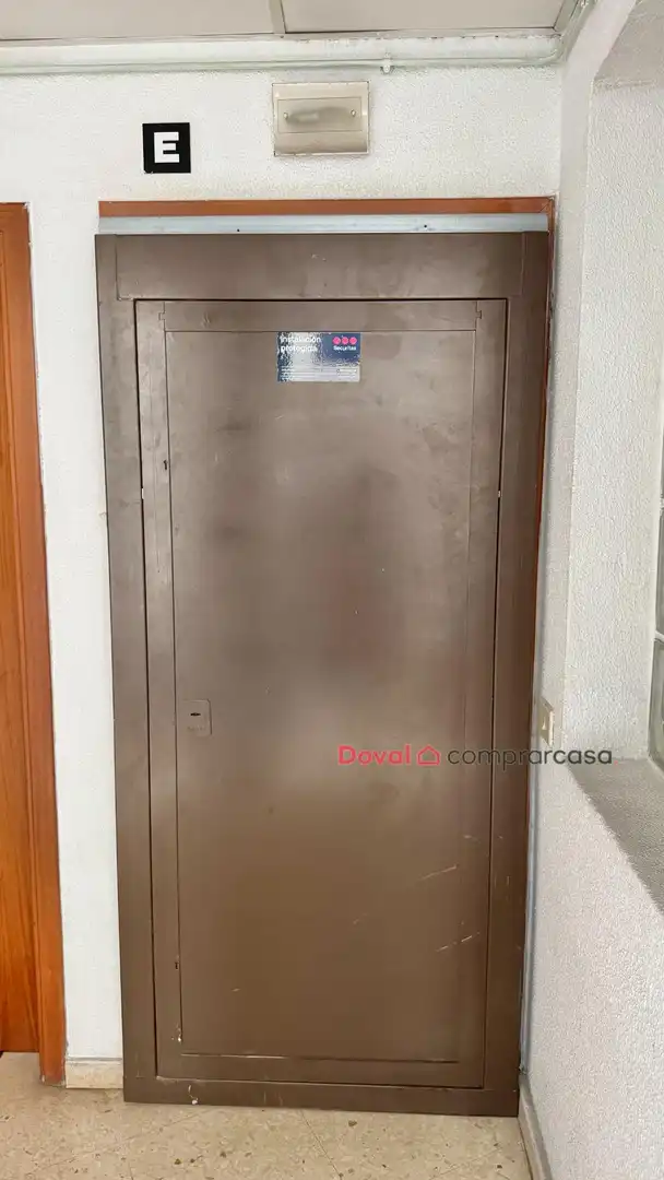 Vista exterior de Dúplex en venta en Centro Urbano