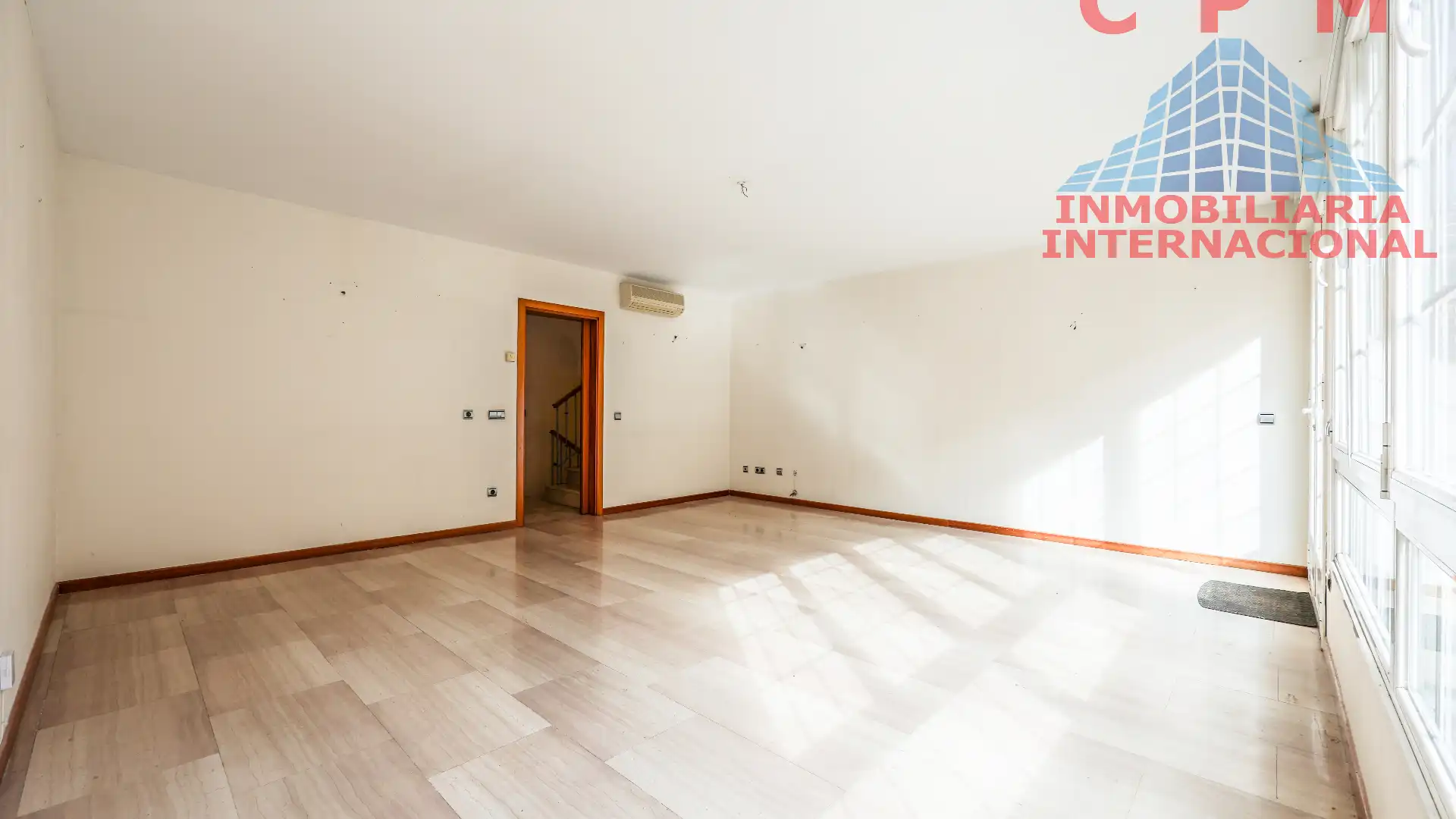 Casa adosada de lloguer a Salvador