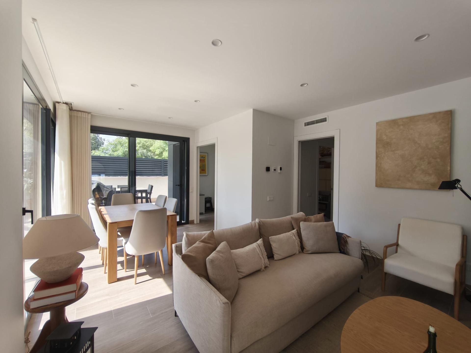 Sala d'estar de Pis de lloguer en Vilafranca del Penedès amb Jardí privat, Terrassa i Balcó