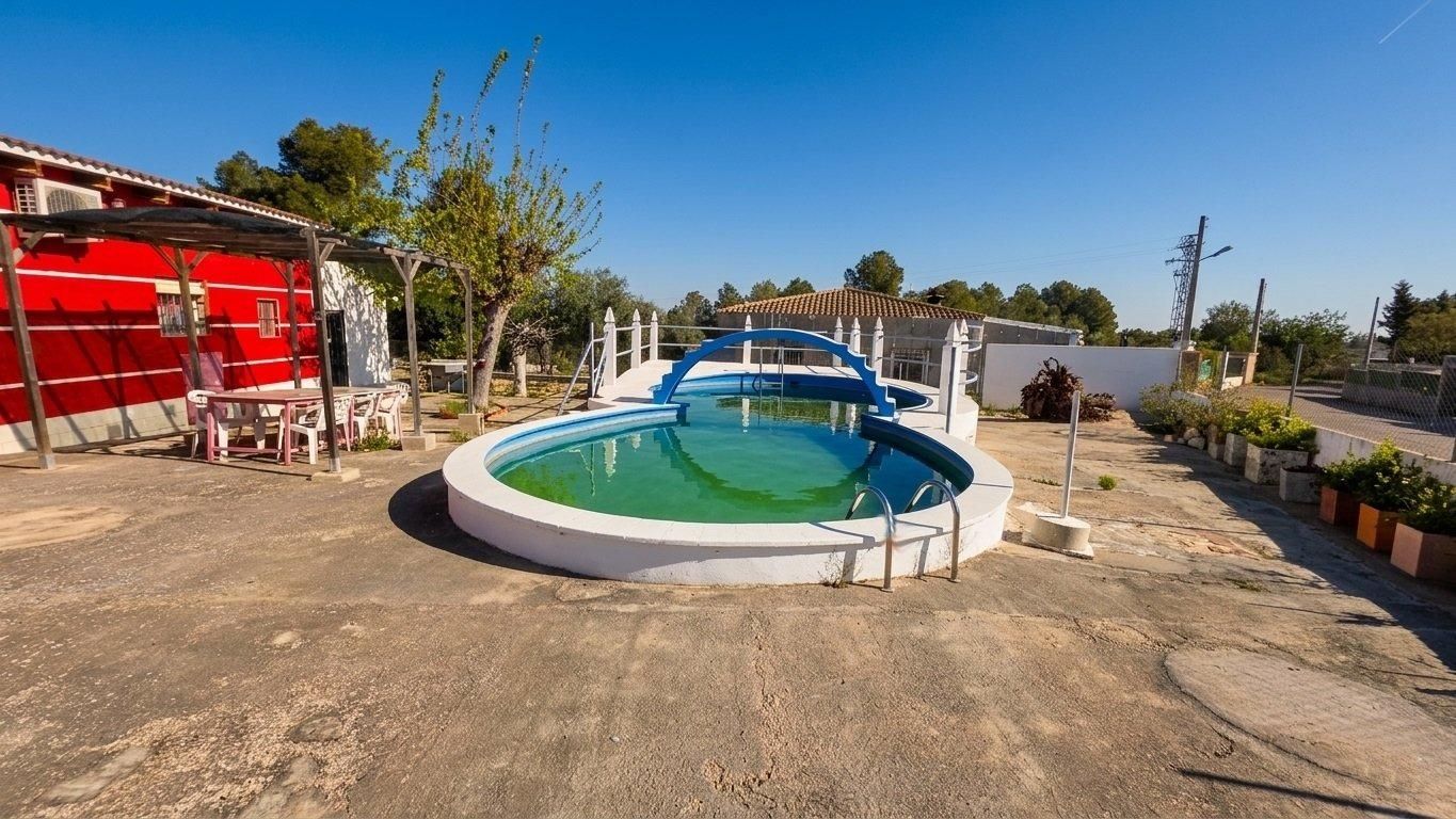 Piscina de Casa o xalet en venda en Turís amb Aire condicionat, Jardí privat i Terrassa