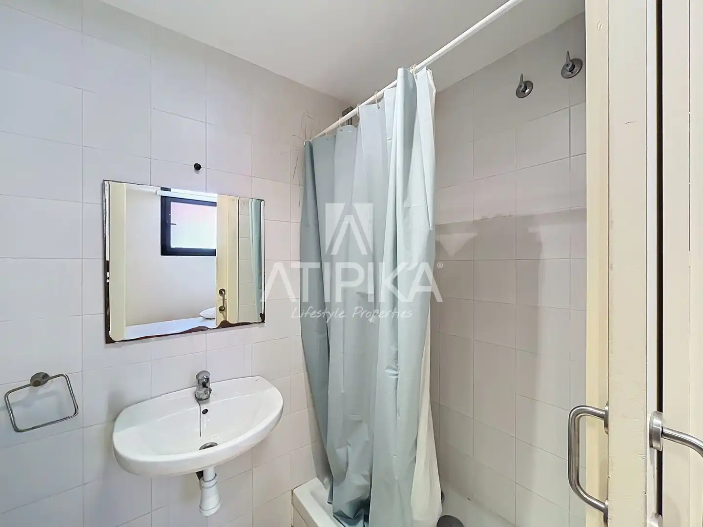 Bany de Casa o xalet de lloguer en Sitges amb Aire condicionat, Terrassa i Piscina