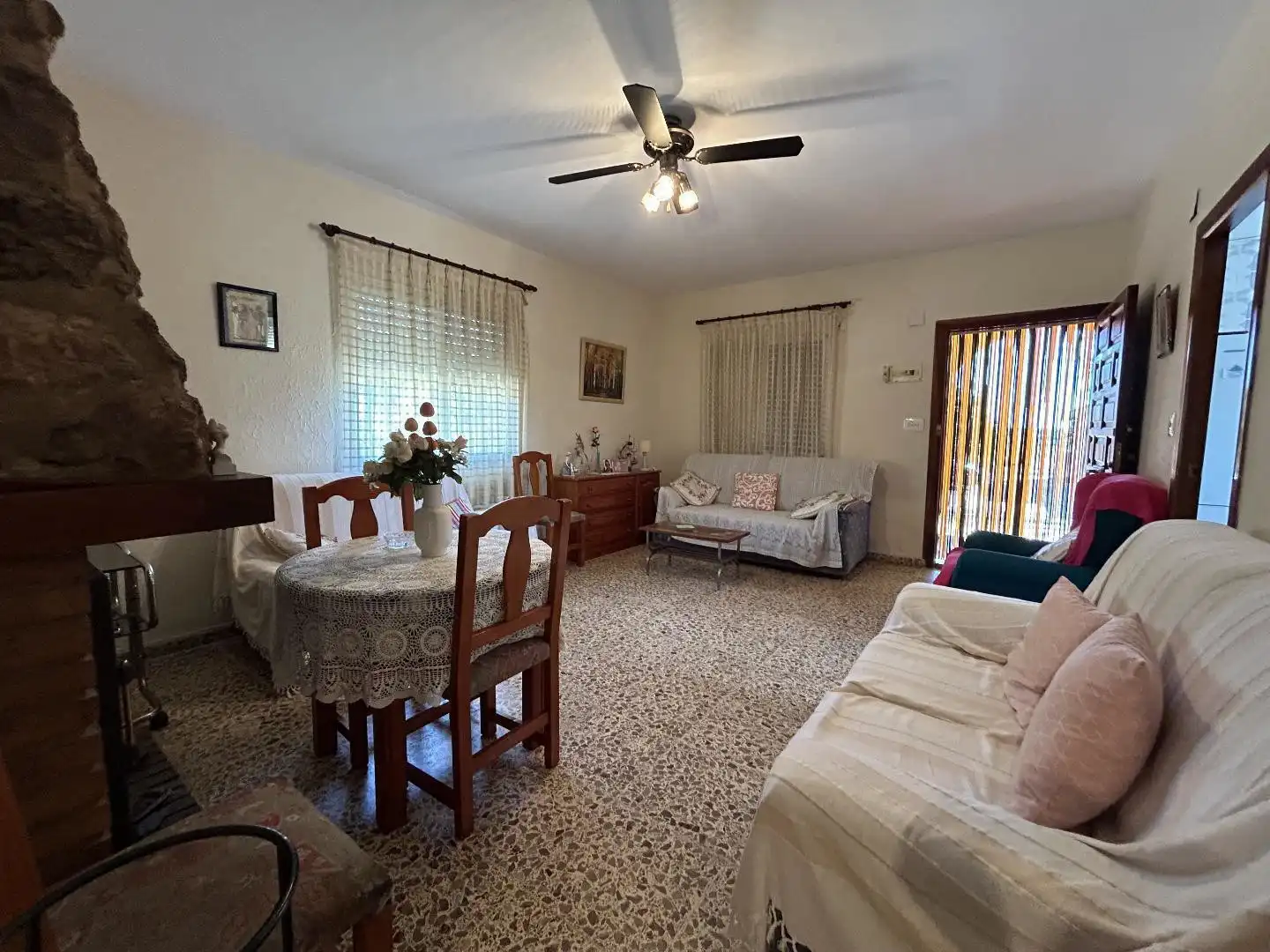 Living room of Houses for sale in Torrent