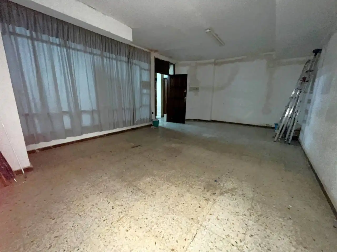 Local en venta en Huelva