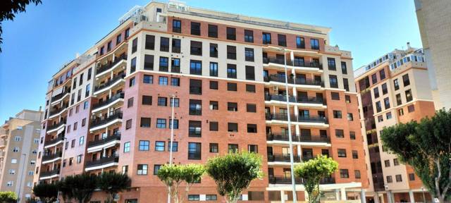 Piso en Alquiler en  ROSA M-MOLAS en Plaza Illes Columbretes