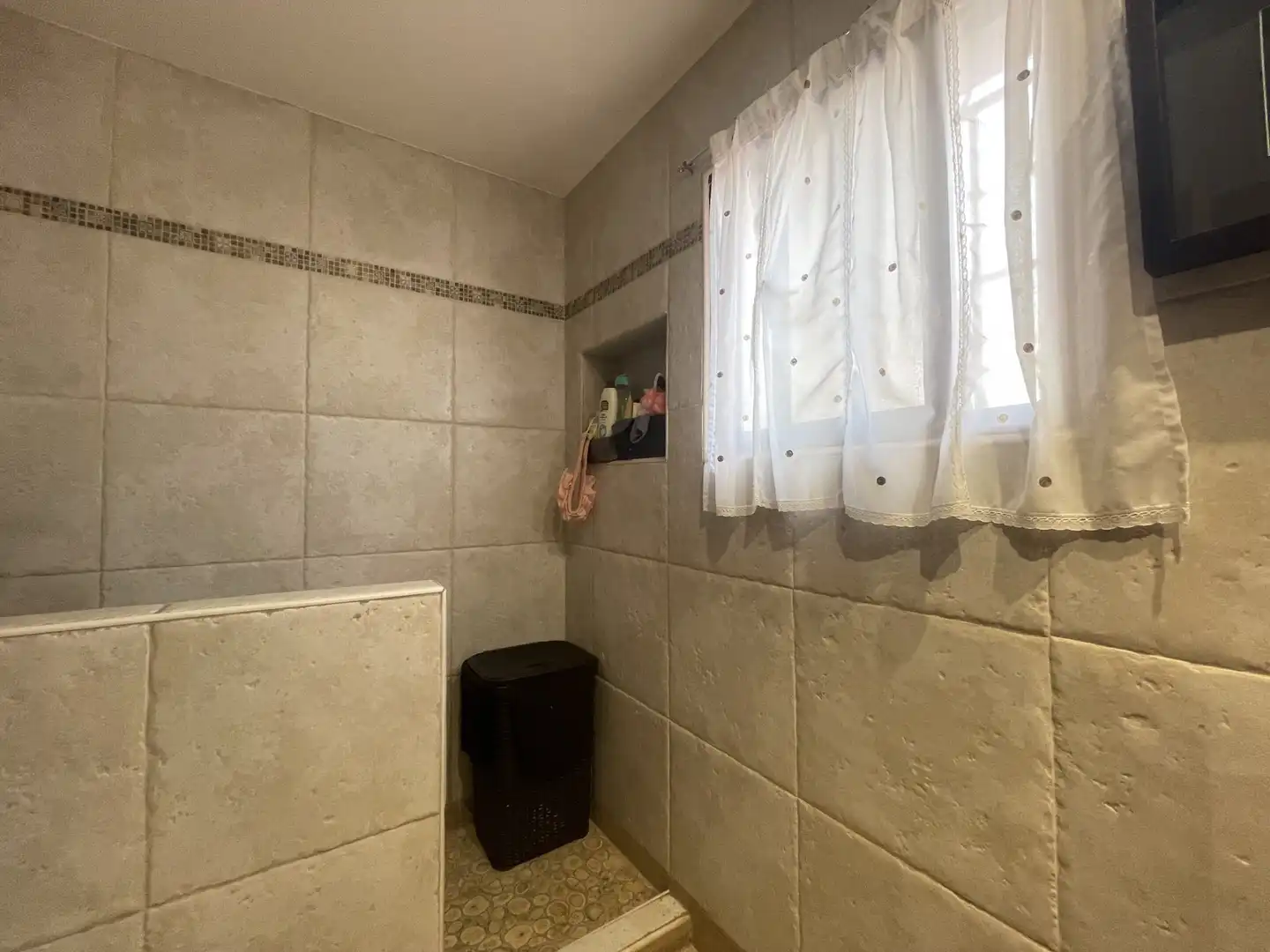 Casa rústica con piscina en venta en Punta Plata, imagen 27
