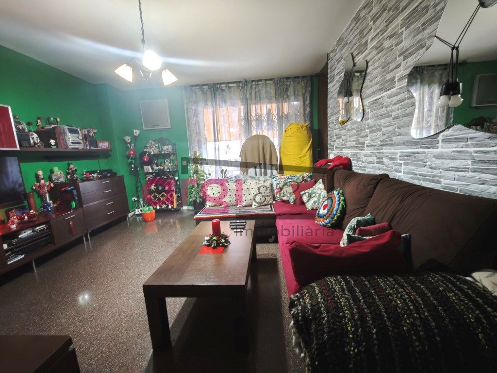 Habitación de Piso en venta en Viladecans
