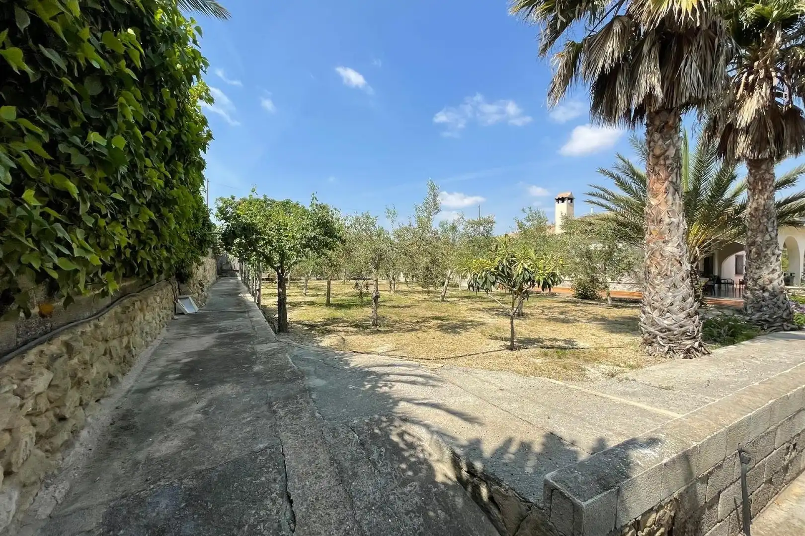 Casa o xalet en venda en Elche / Elx amb Aire condicionat, Calefacció i Jardí privat
