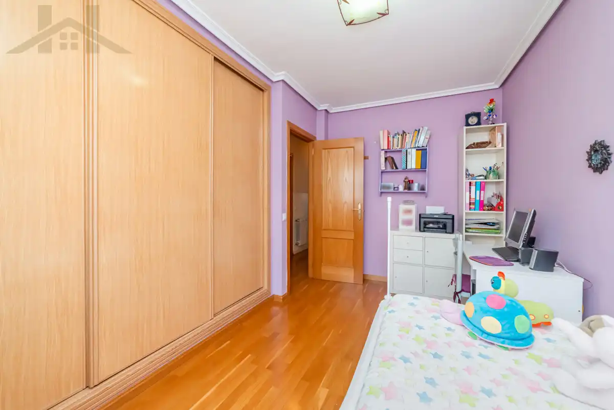 Bedroom of Detached homes for sale in Rivas-Vaciamadrid  with Air Conditioner, Heating and Private garden