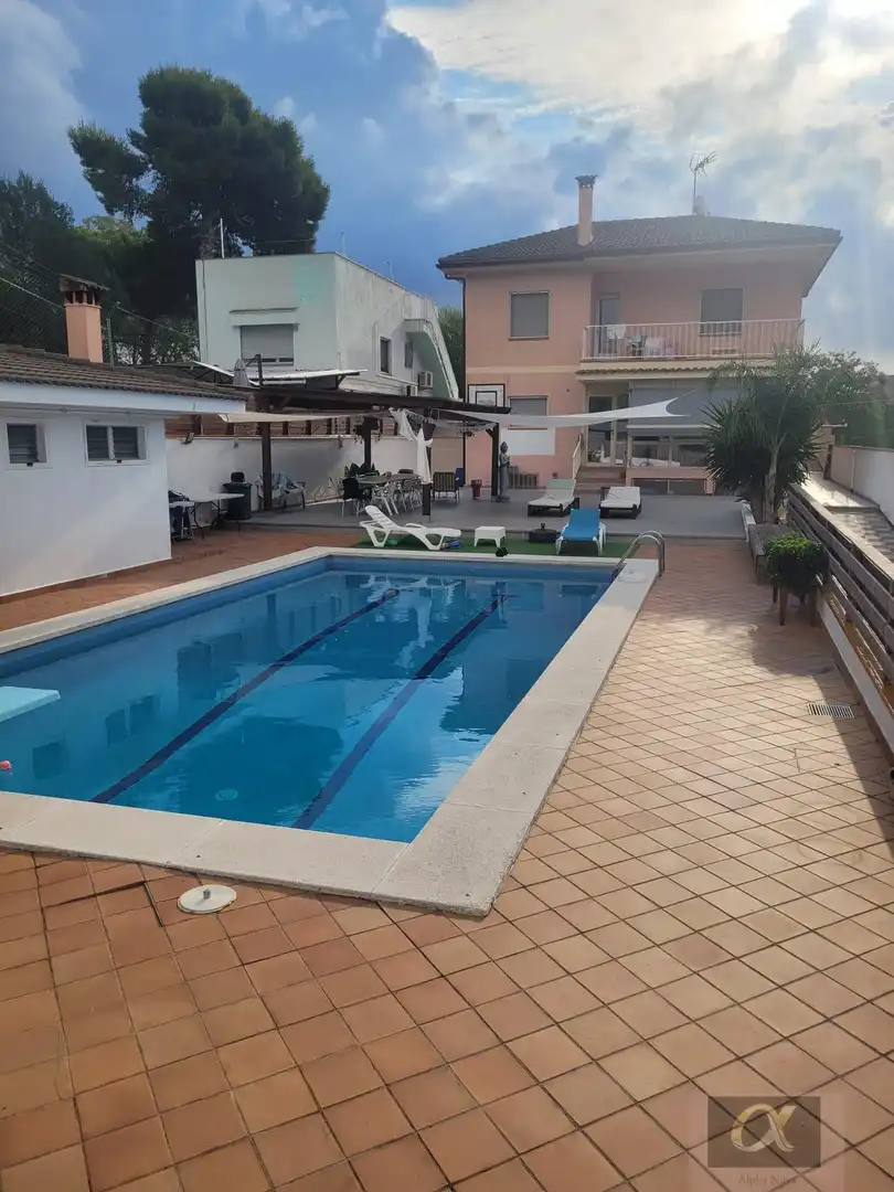 Swimming pool of Houses for sale in Canyet - Pomar