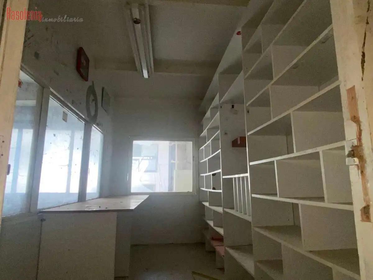 Business premises for sale in De la Merced SN, imagen 18