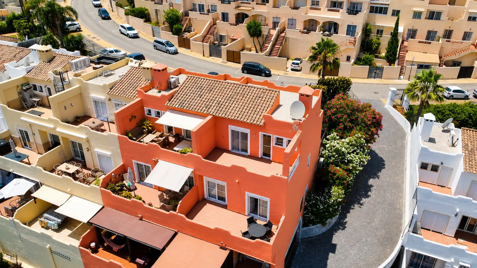 Vista exterior de Ático en venta en Casares con Aire acondicionado, Terraza y Piscina
