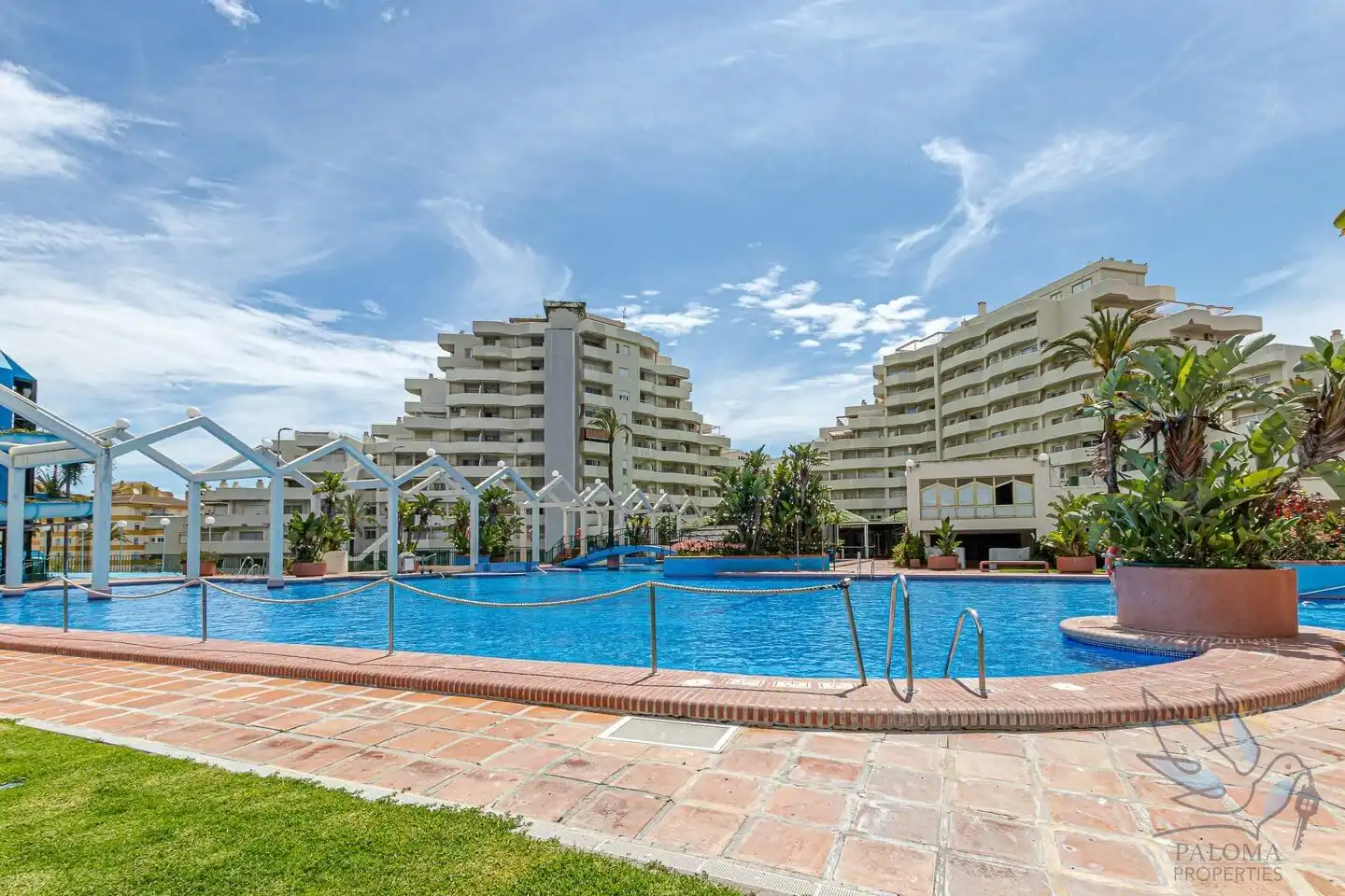 Apartamento en venta en Avenida Avenida de Rocío Jurado, Parque de la Paloma