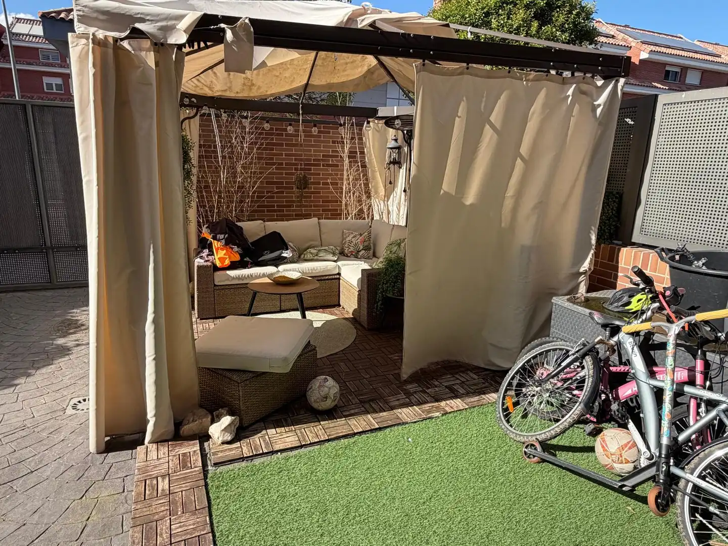 Terraza de Casa o chalet en venta en Meco con Aire acondicionado, Calefacción y Jardín privado