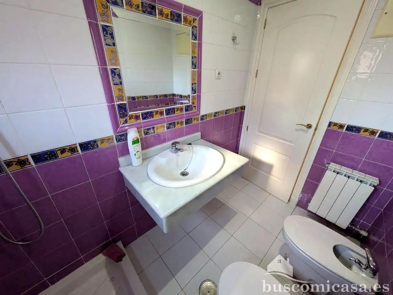 Baño de Local de alquiler en Linares con Aire acondicionado