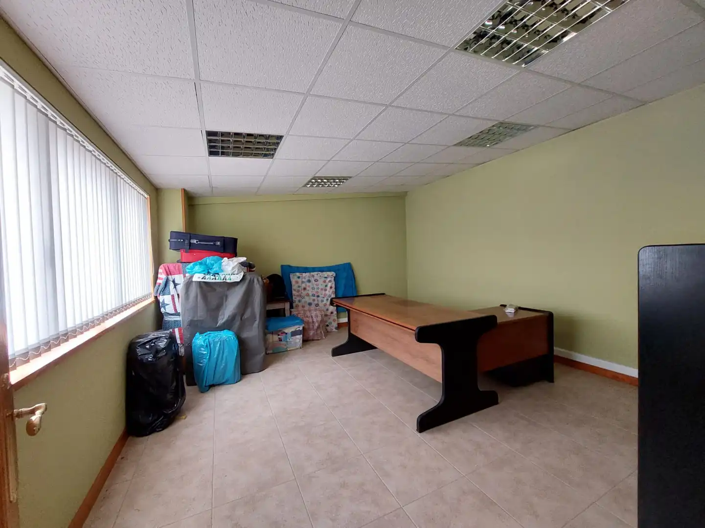 Office for rent in Camargo