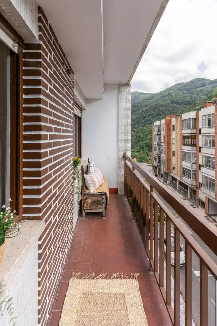Balcony of Flat for sale in Aller  with Terrace, Storage room and Furnished