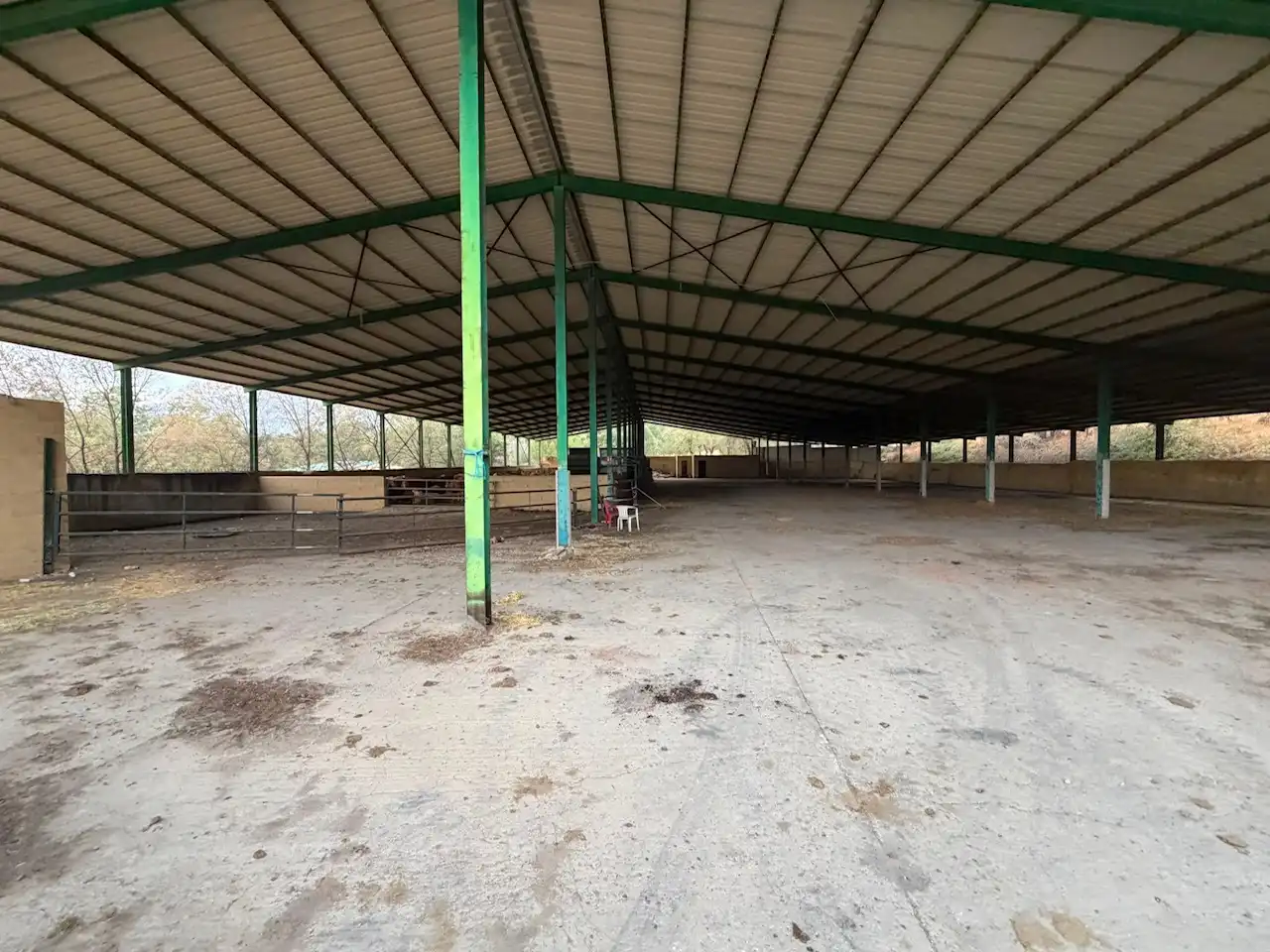 Nau industrial en venda en Piedralaves