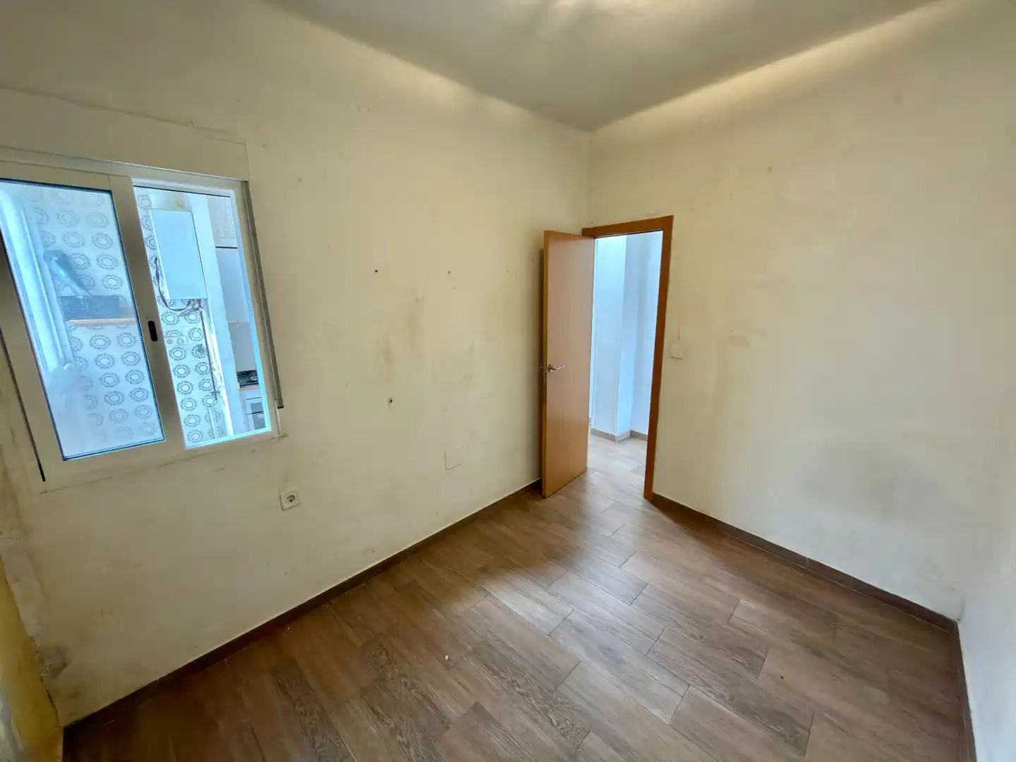 Habitación de Piso en venta en Valencia con Aire acondicionado