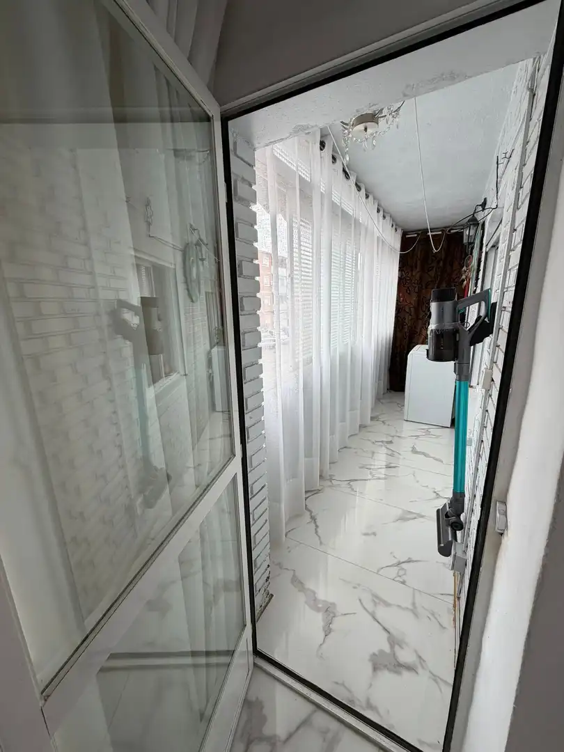 Flat for sale in Reyes Católicos