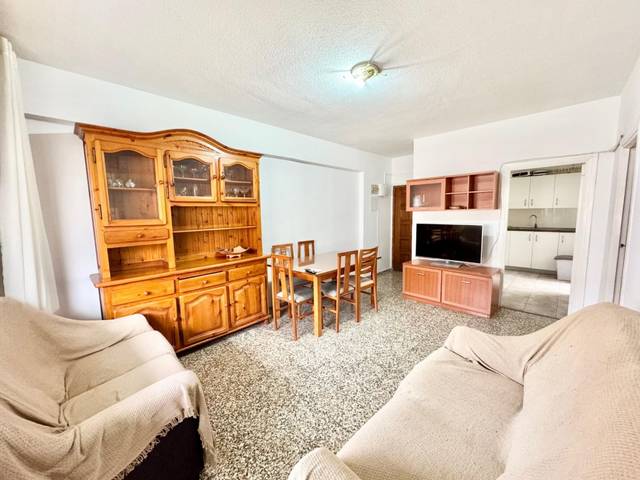 Piso en Alquiler en Huerta de la Reina - Trassierra