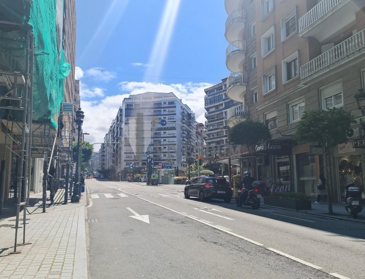 Exterior view of Garage to rent in Vigo 
