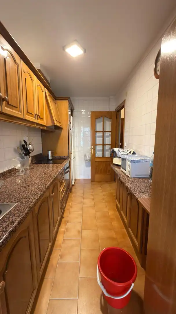 Cuina de Pis en venda en Vélez-Málaga amb Terrassa i Piscina comunitària