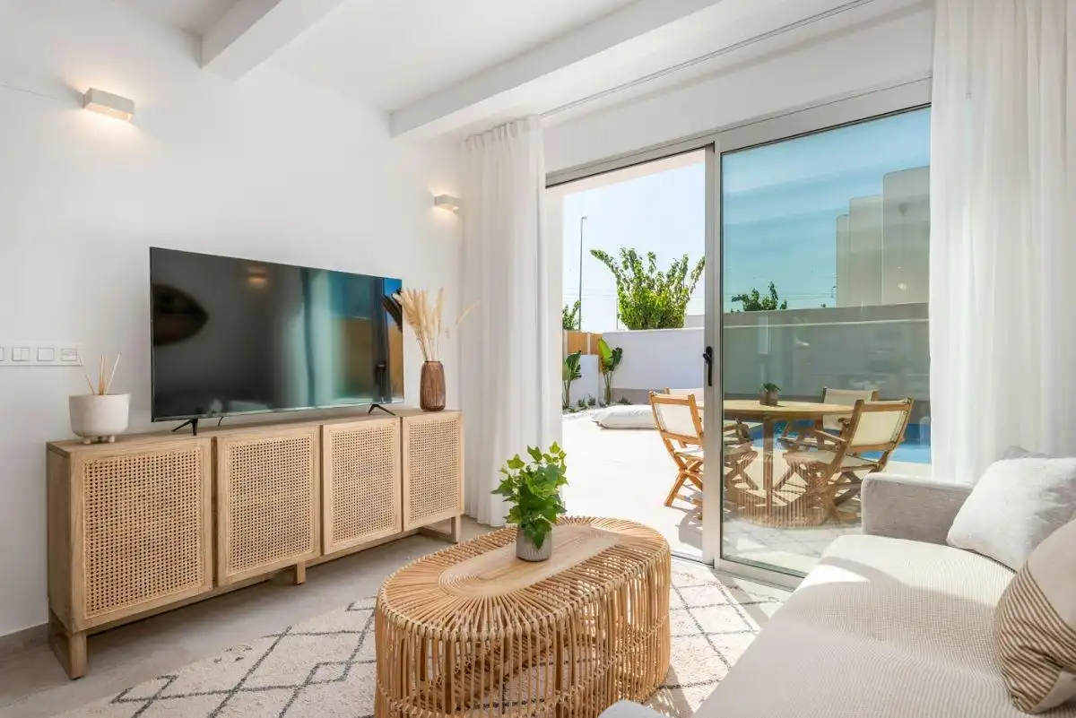 Detached house with pool for sale in Las Lomas de Rame - Bahía Bella, imagen 8