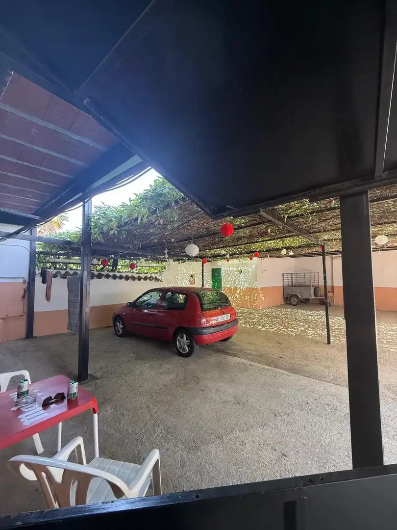 Parking of Houses for sale in Erustes  with Private garden and Furnished