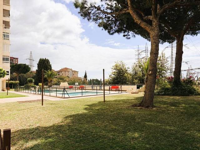 Piso en Venta en Los Almendros - El Limonero - El Tomillar