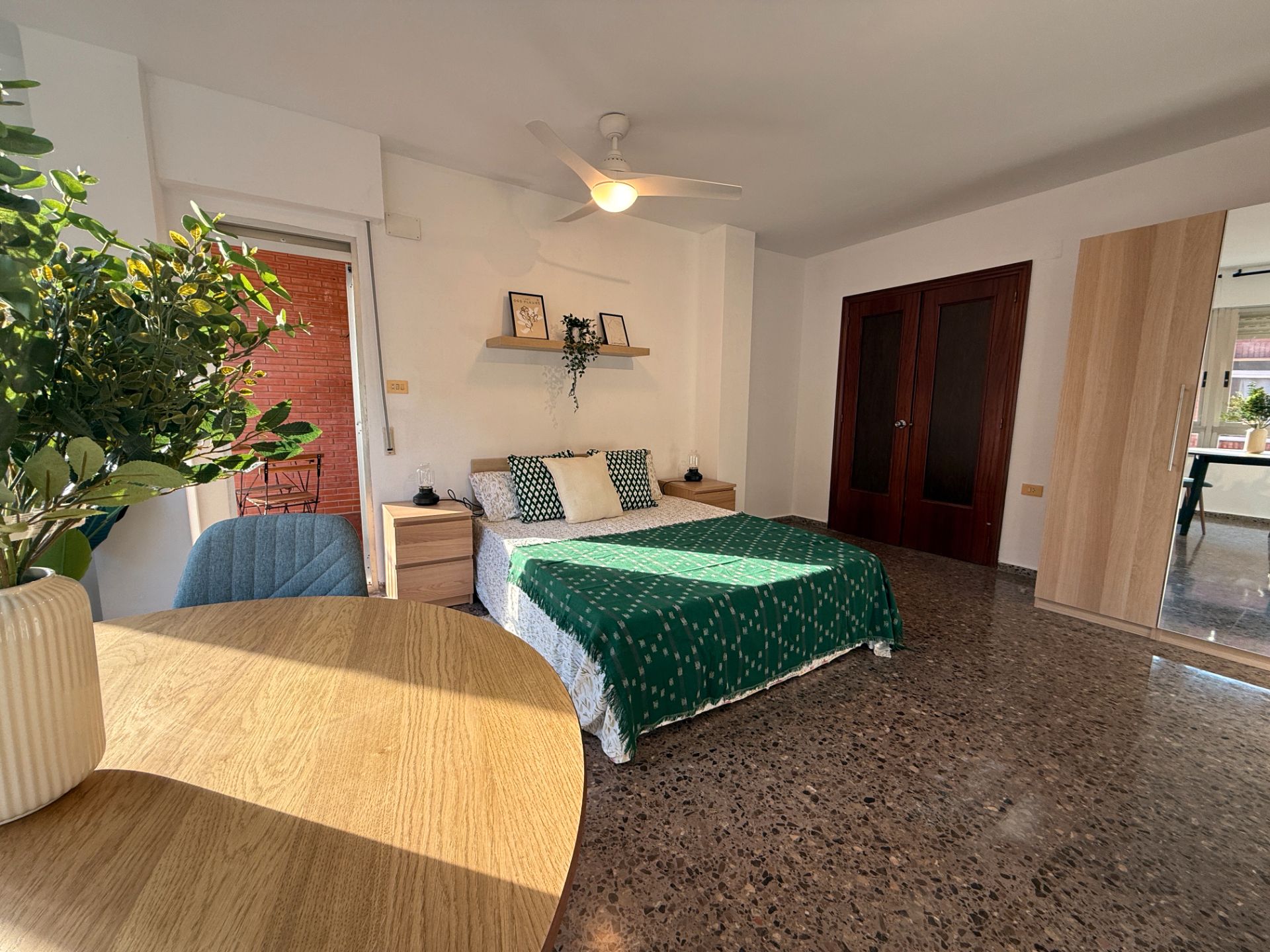 Bedroom of Flat for share in Nules  with Terrace, Furnished and Oven