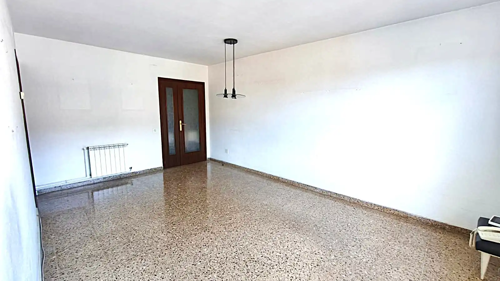 Sala de estar de Ático en venta en Cerdanyola del Vallès con Calefacción y Balcón